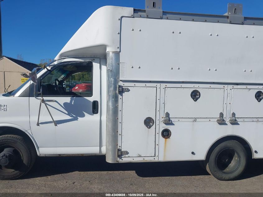 2007 Chevrolet Express Cutaway Work Van VIN: 1GBJG31U771114024 Lot: 43406686