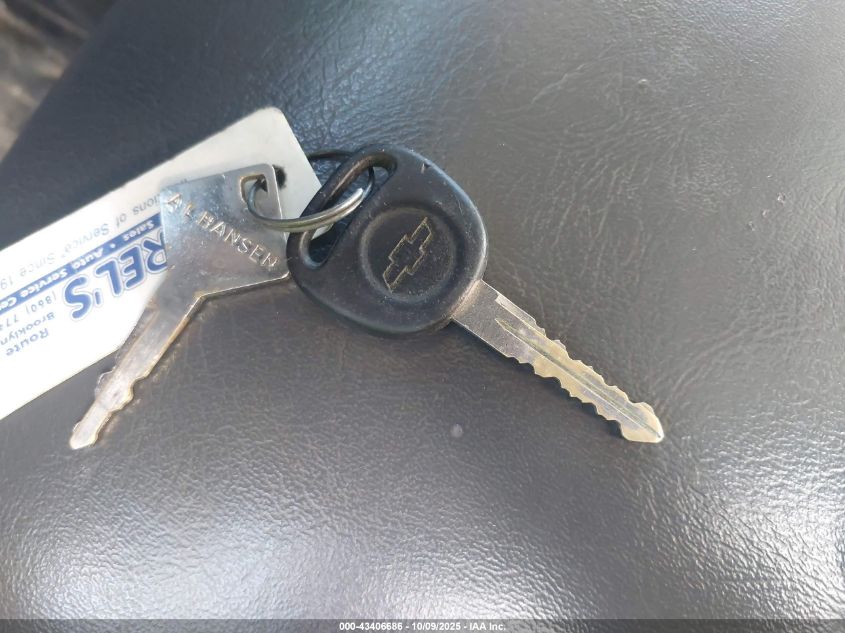 2007 Chevrolet Express Cutaway Work Van VIN: 1GBJG31U771114024 Lot: 43406686