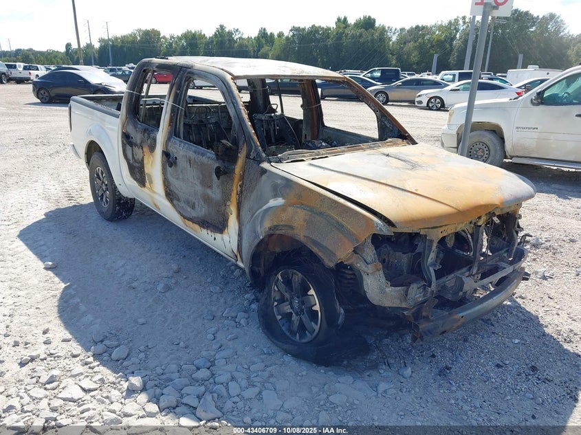 NISSAN FRONTIER DESERT RUNNER