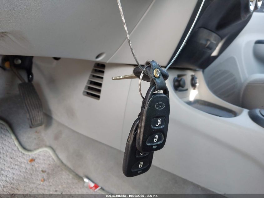 2007 Hyundai Accent Gs VIN: KMHCM36C77U024850 Lot: 43406783