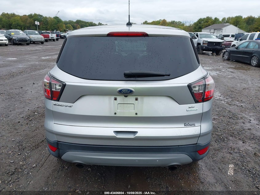 2017 FORD ESCAPE SE 1FMCU0GD5HUA74380