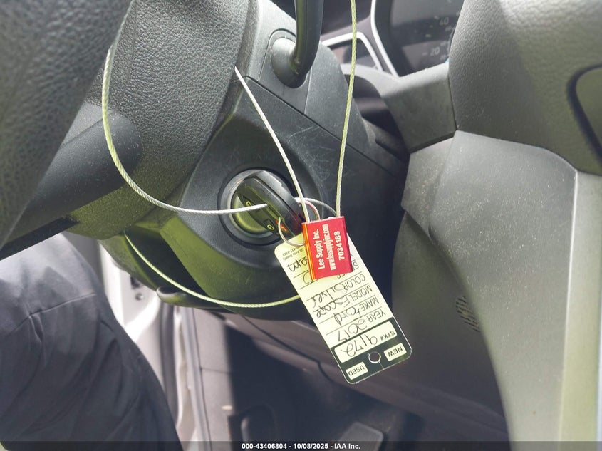 2017 FORD ESCAPE SE 1FMCU0GD5HUA74380