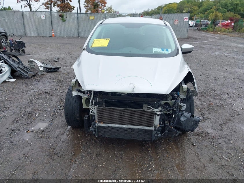 2017 FORD ESCAPE SE 1FMCU0GD5HUA74380