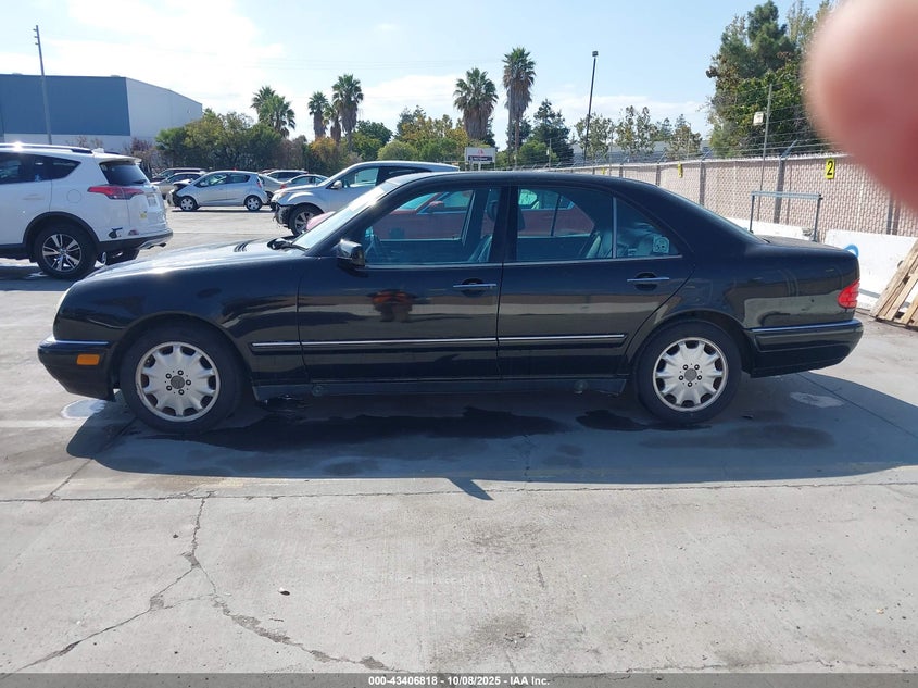 1997 Mercedes-Benz E Class VIN: WDBJX55F9VA421468 Lot: 43406818