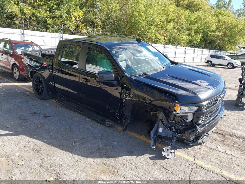 CHEVROLET SILVERADO 1500 4WD SHORT BED RST