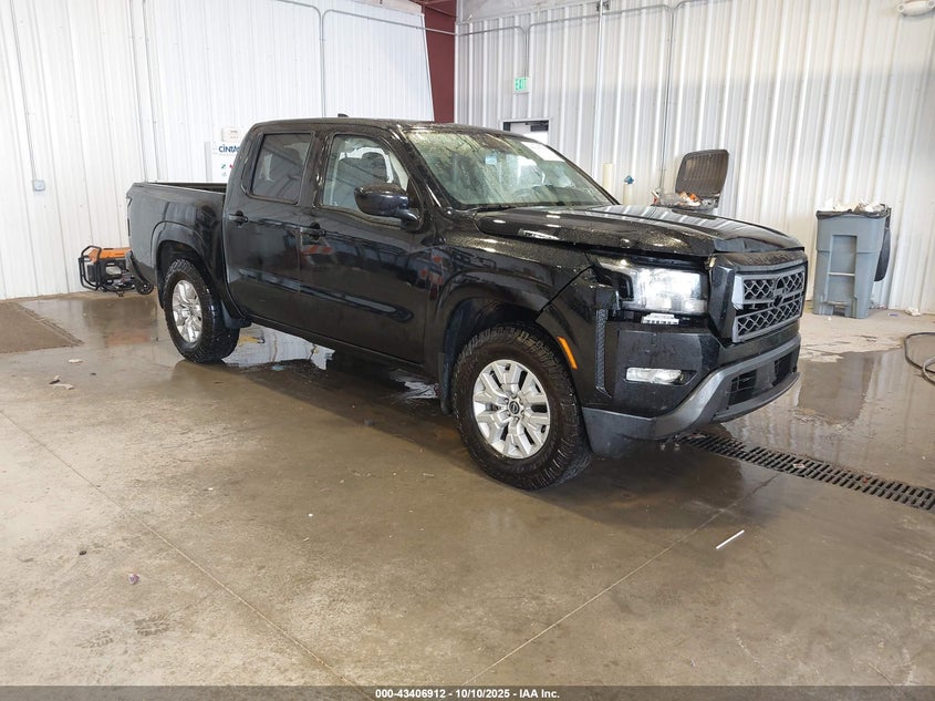 NISSAN FRONTIER SV 4X4