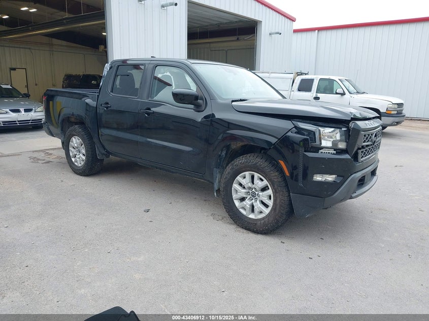 NISSAN FRONTIER SV 4X4