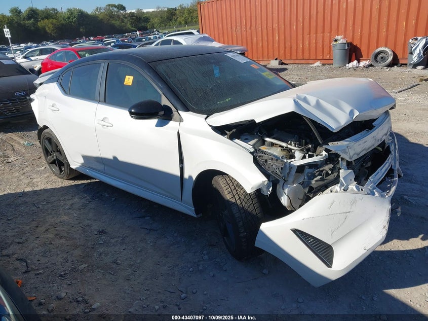 NISSAN SENTRA SR XTRONIC CVT