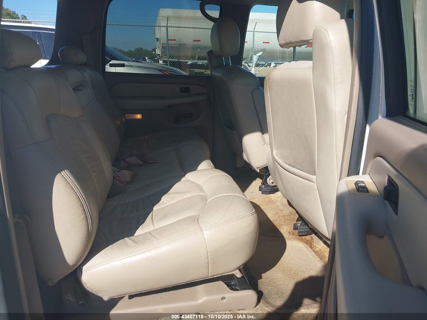 2002 Chevrolet Suburban 1500 Ls VIN: 1GNEC16Z32J146650 Lot: 43407115