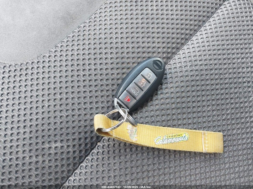 2007 Nissan Sentra 2.0S VIN: 3N1AB61E27L606945 Lot: 43407143