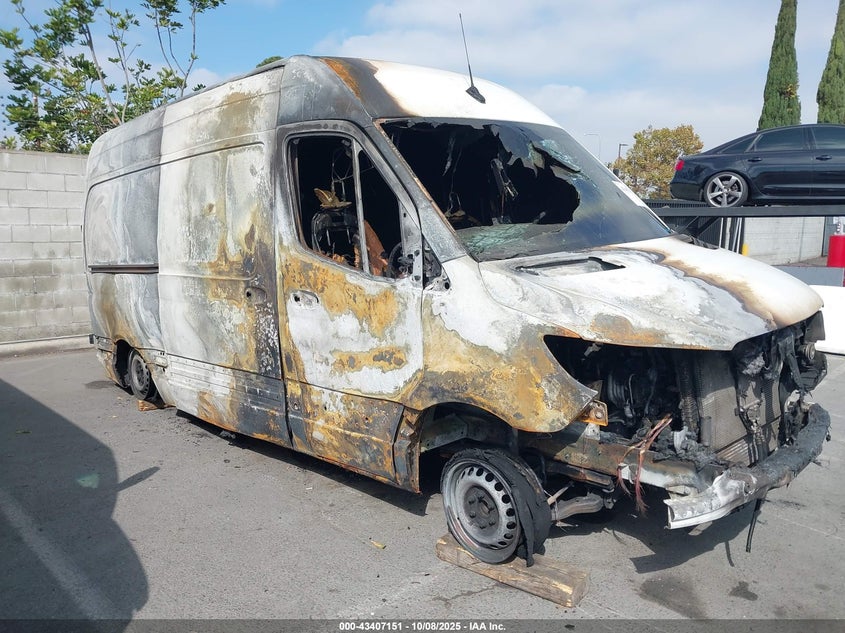 2022 Mercedes-Benz Sprinter 2500 Standard Roof I4 VIN: W1Y40BHY1NT118275 Lot: 43407151