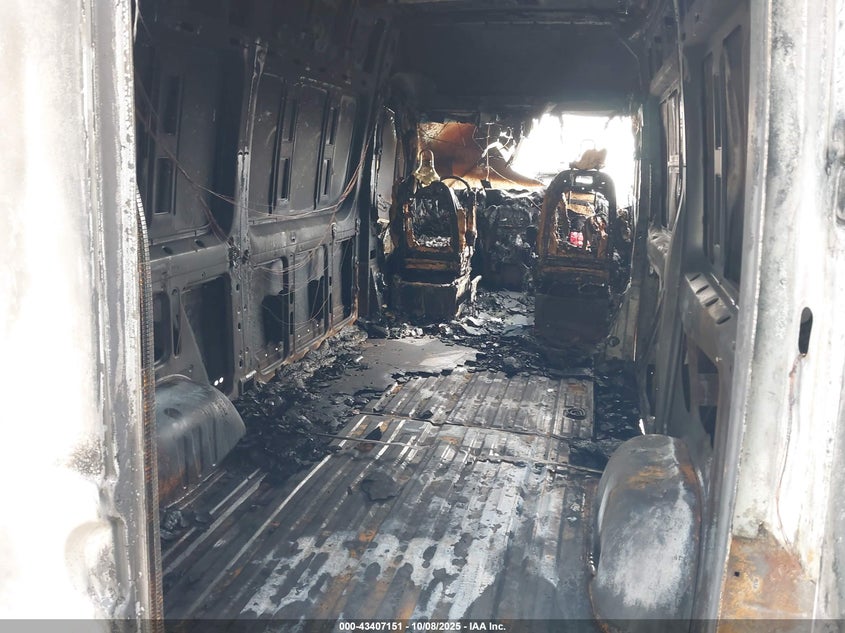 2022 Mercedes-Benz Sprinter 2500 Standard Roof I4 VIN: W1Y40BHY1NT118275 Lot: 43407151