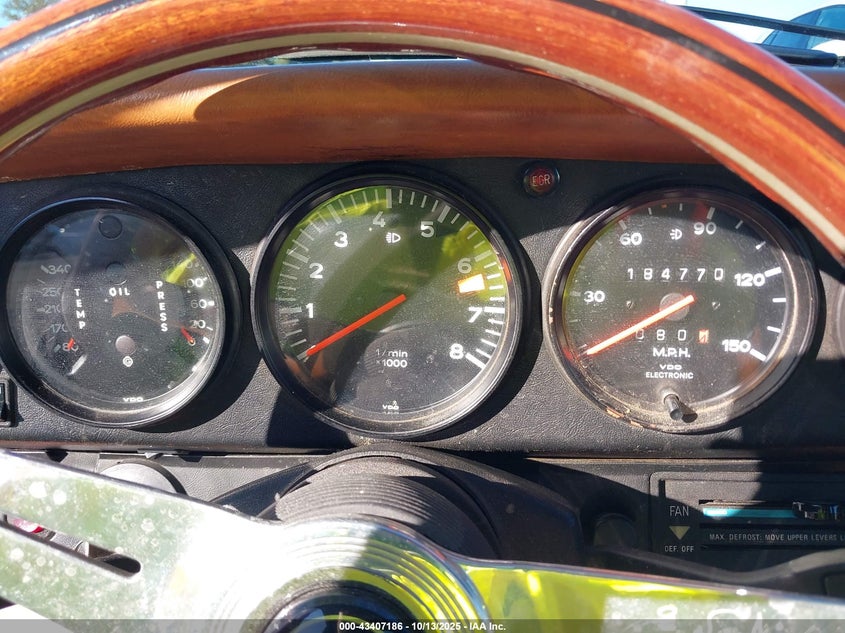 1977 Porsche 911 VIN: 9117112276 Lot: 43407186