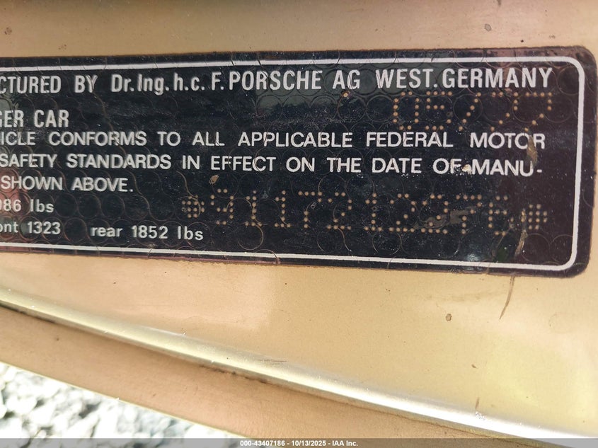 1977 Porsche 911 VIN: 9117112276 Lot: 43407186