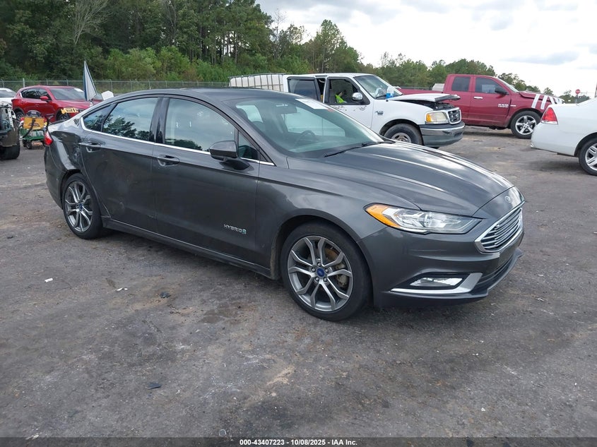 FORD FUSION HYBRID SE