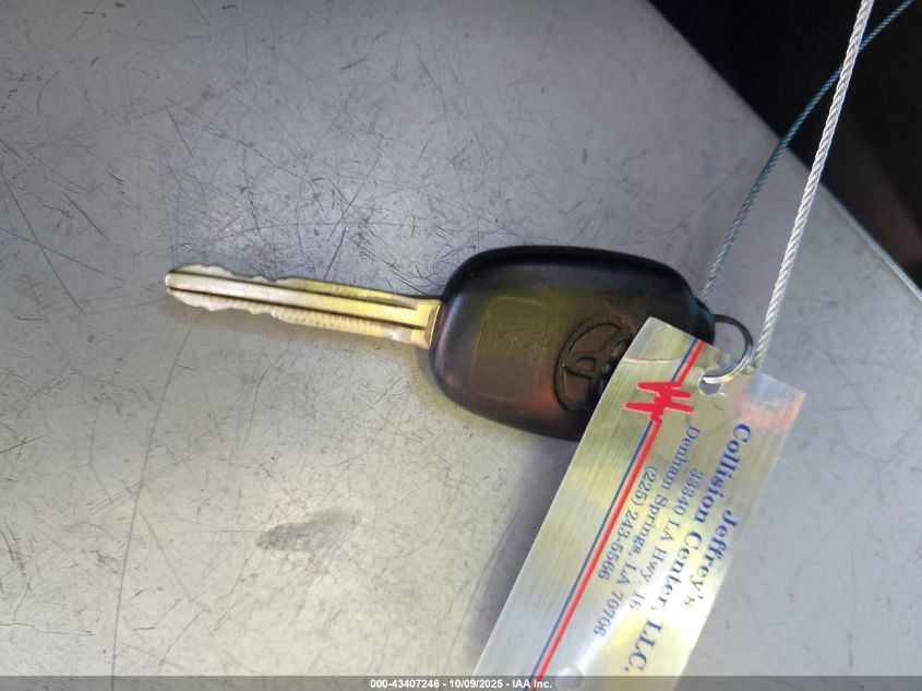 2015 Toyota Corolla S Plus VIN: 5YFBURHE0FP273214 Lot: 43407246