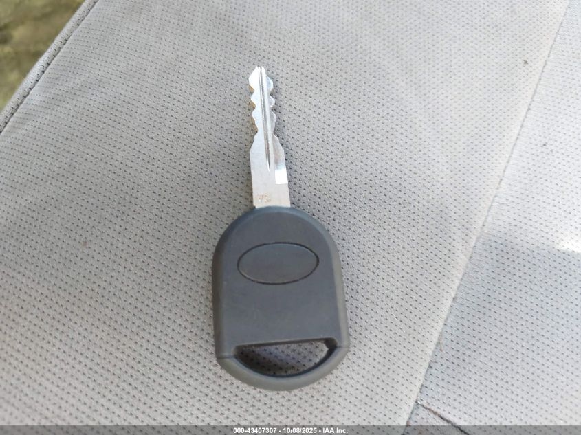 2007 Ford F-150 Stx/Xlt VIN: 1FTRF02277KD35615 Lot: 43407307