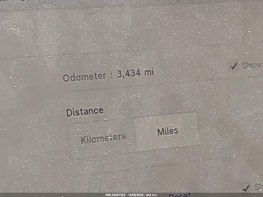 2025 Tesla Model 3 Long Range All-Wheel Drive VIN: 5YJ3E1EB8SF925709 Lot: 43407352