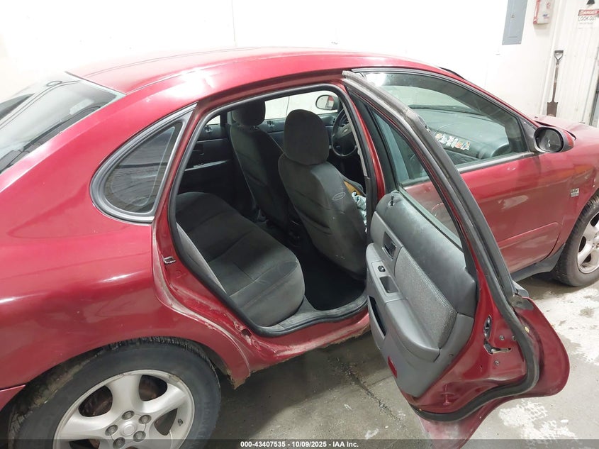 2000 Ford Taurus Ses VIN: 1FAFP55S6YG212701 Lot: 43407535