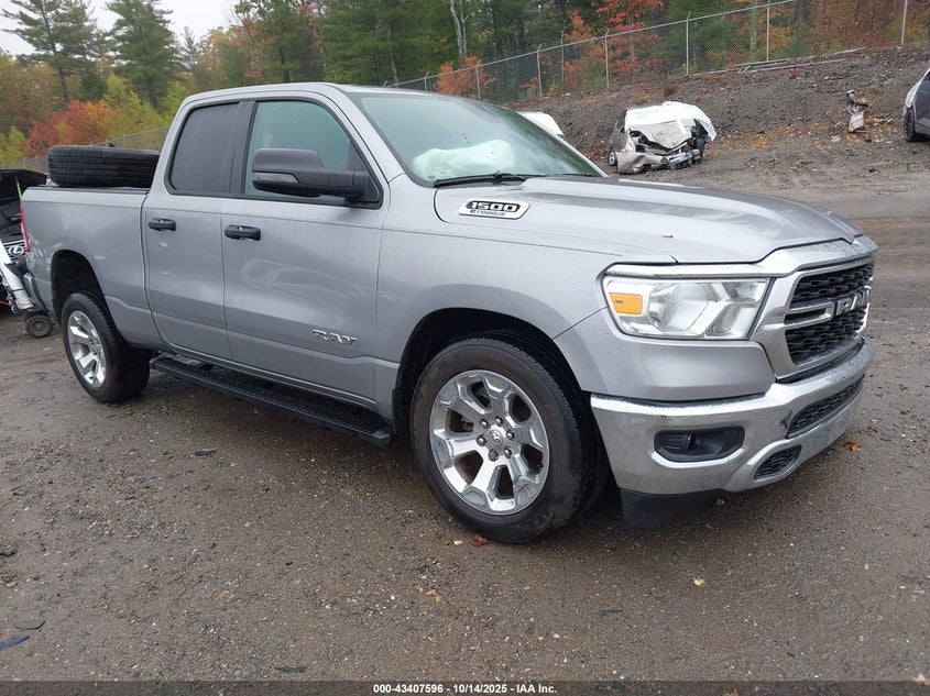 RAM 1500 BIG HORN 4X4 6 4 BOX