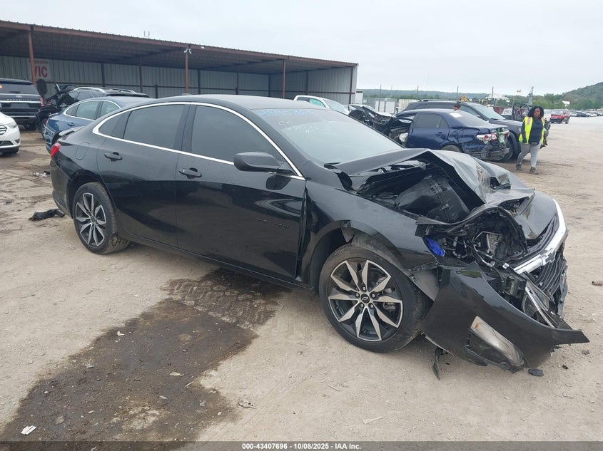 CHEVROLET MALIBU FWD RS