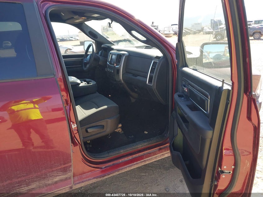 2024 RAM 1500 CLASSIC WARLOCK  4X4 5'7 BOX 1C6RR7LG2RS157696