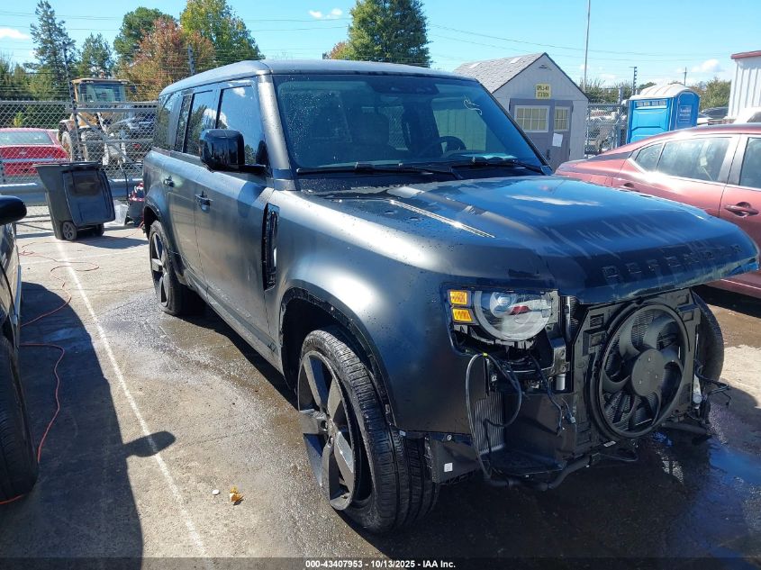 LAND ROVER DEFENDER 130 P400 X-DYNAMIC SE