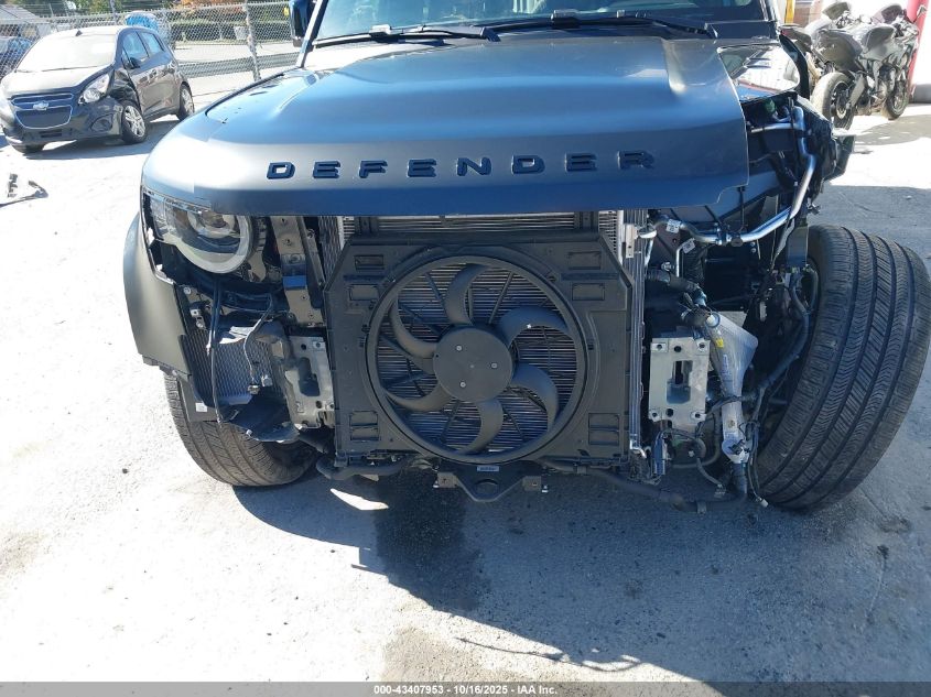 2025 Land Rover Defender 130 P400 X-Dynamic Se VIN: SALE2FEU4S2410234 Lot: 43407953