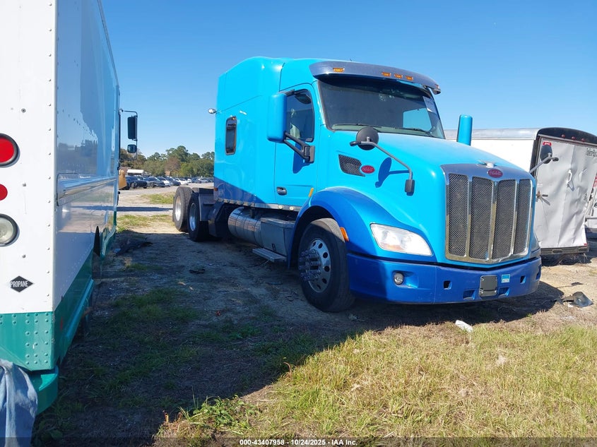 2020 PETERBILT 579
