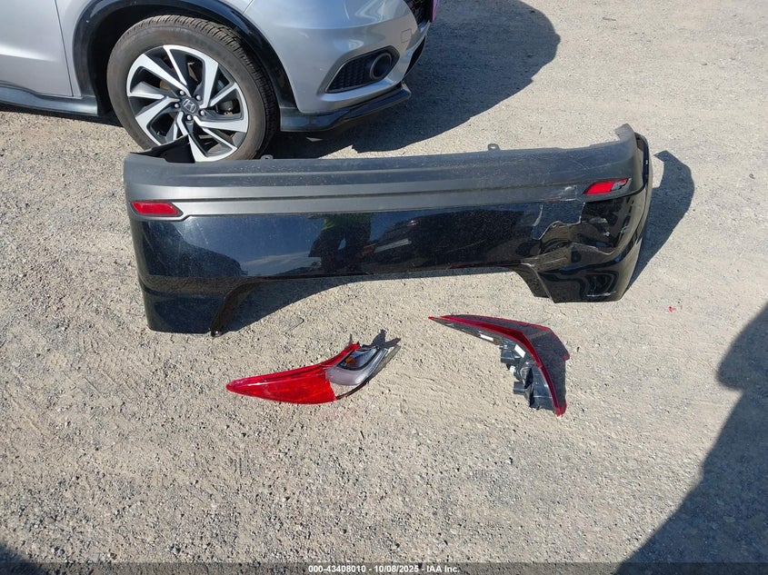 2025 Toyota Camry Le VIN: 4T1DAACKXSU073918 Lot: 43408010