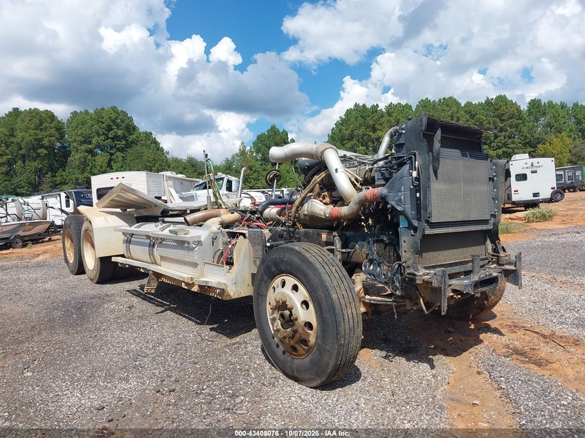 WESTERN STAR 4900 EX 2022. Lot# 43408076. VIN 5KJJABD13NPNL4188. Photo 1