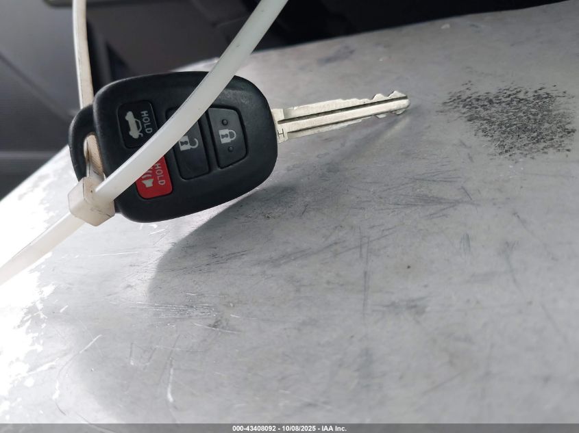 2014 Toyota Corolla Le VIN: 5YFBURHEXEP032646 Lot: 43408092