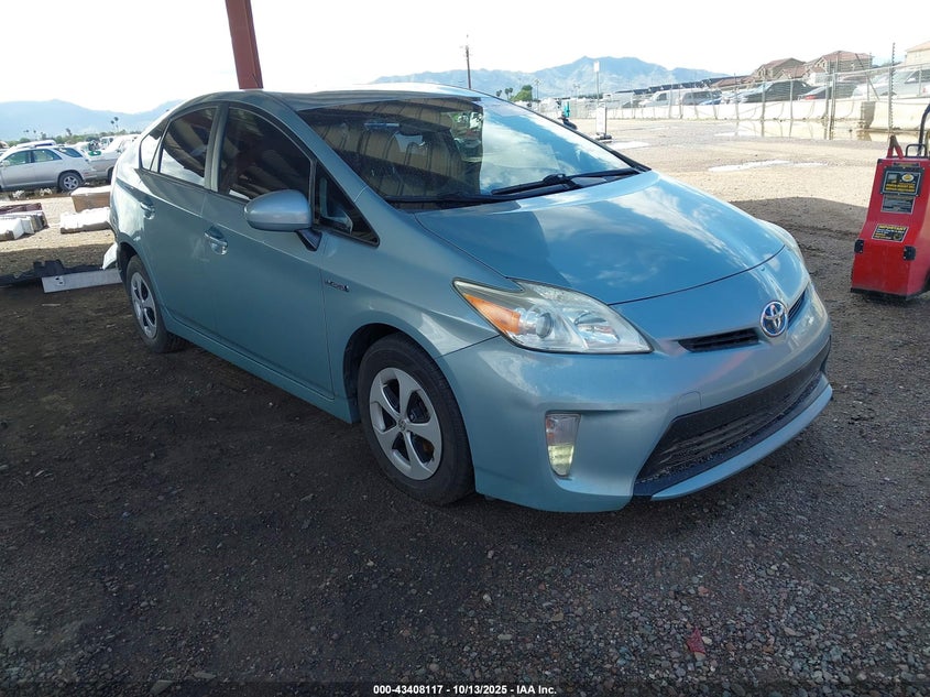 TOYOTA PRIUS FOUR