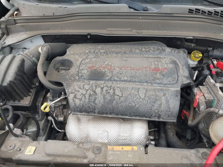 2018 Jeep Renegade Latitude 4X4 VIN: ZACCJBBB7JPJ30032 Lot: 43408219