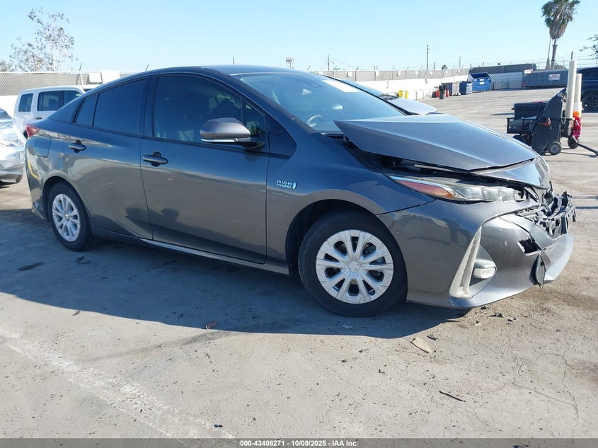 TOYOTA PRIUS PRIME ADVANCED