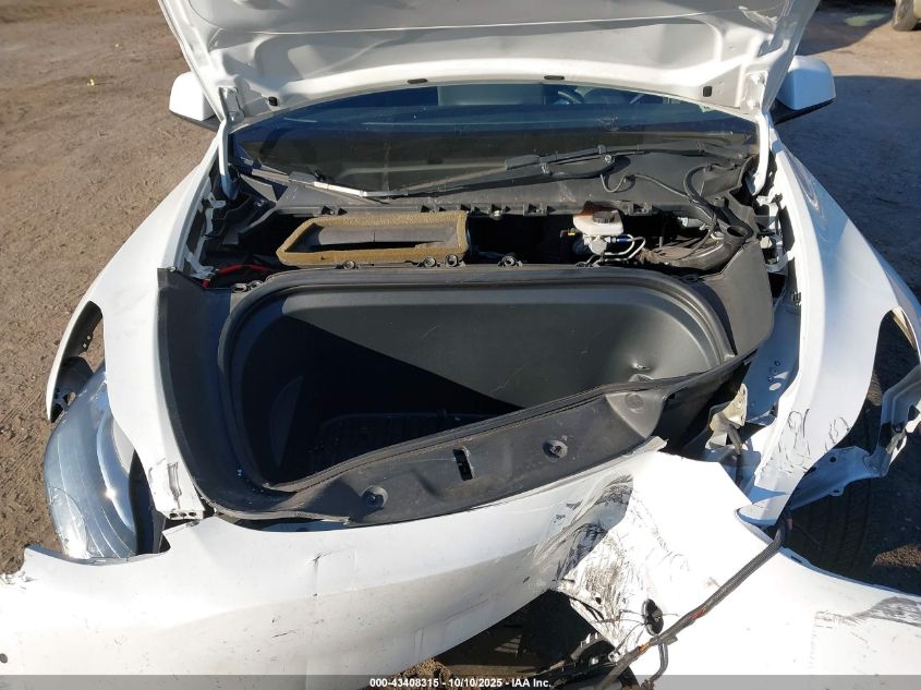 2021 Tesla Model Y Long Range Dual Motor All-Wheel Drive VIN: 5YJYGDEE8MF199767 Lot: 43408315