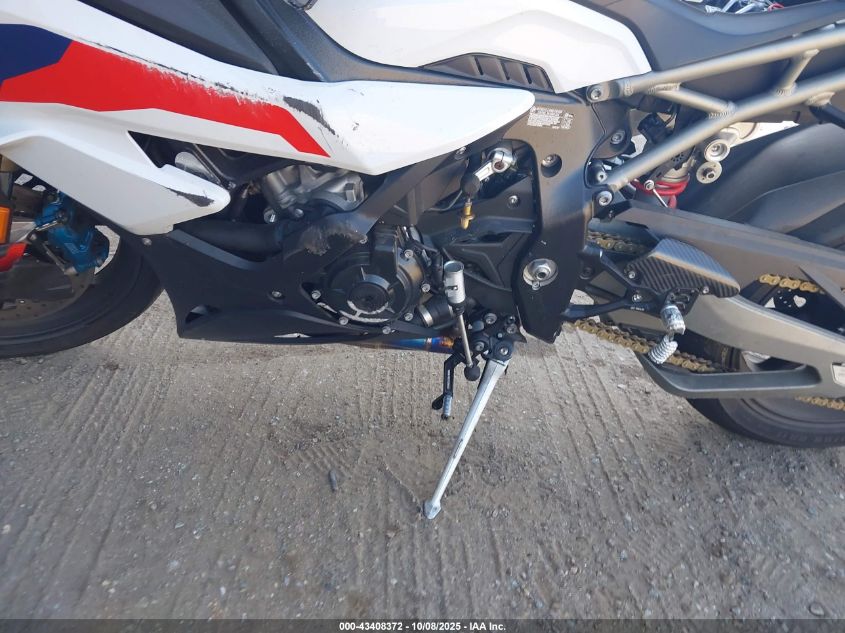 2025 BMW S 1000 Rr VIN: WB10P230XS6L04775 Lot: 43408372