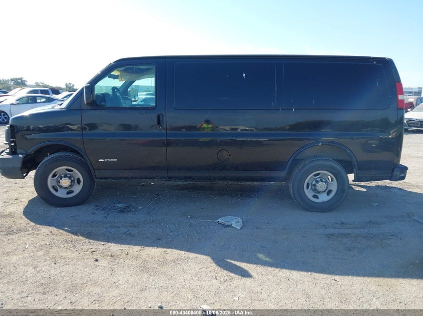 2003 Chevrolet Express VIN: 1GCGG25U931119360 Lot: 43408405