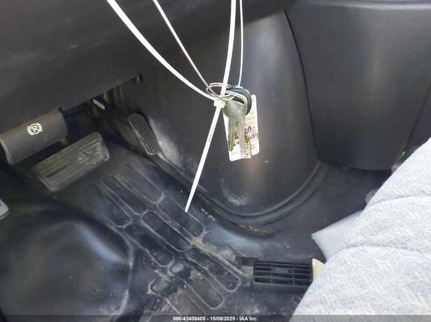 2003 Chevrolet Express VIN: 1GCGG25U931119360 Lot: 43408405