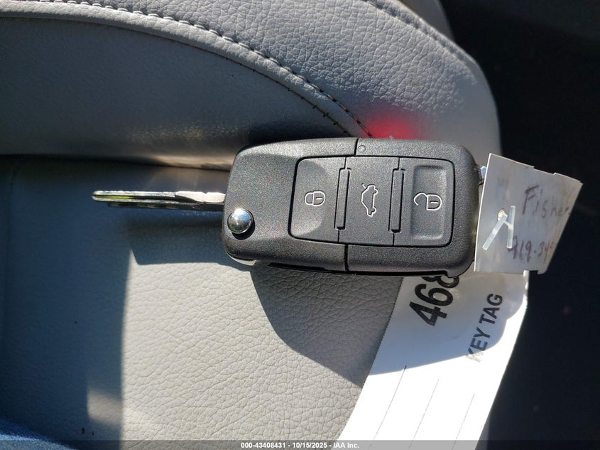 WVWFA71F88V015721 2008 VOLKSWAGEN EOS photo no. 11