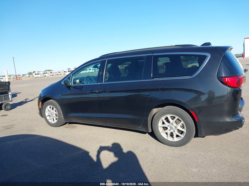 2020 Chrysler Voyager Lxi VIN: 2C4RC1DG4LR156595 Lot: 43408440