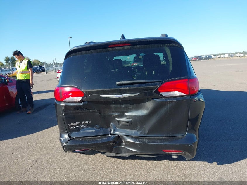 2020 Chrysler Voyager Lxi VIN: 2C4RC1DG4LR156595 Lot: 43408440