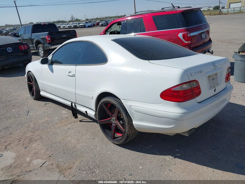 WDBLJ70G0YF155025 2000 MERCEDES-BENZ CLK-KLASSE photo no. 3