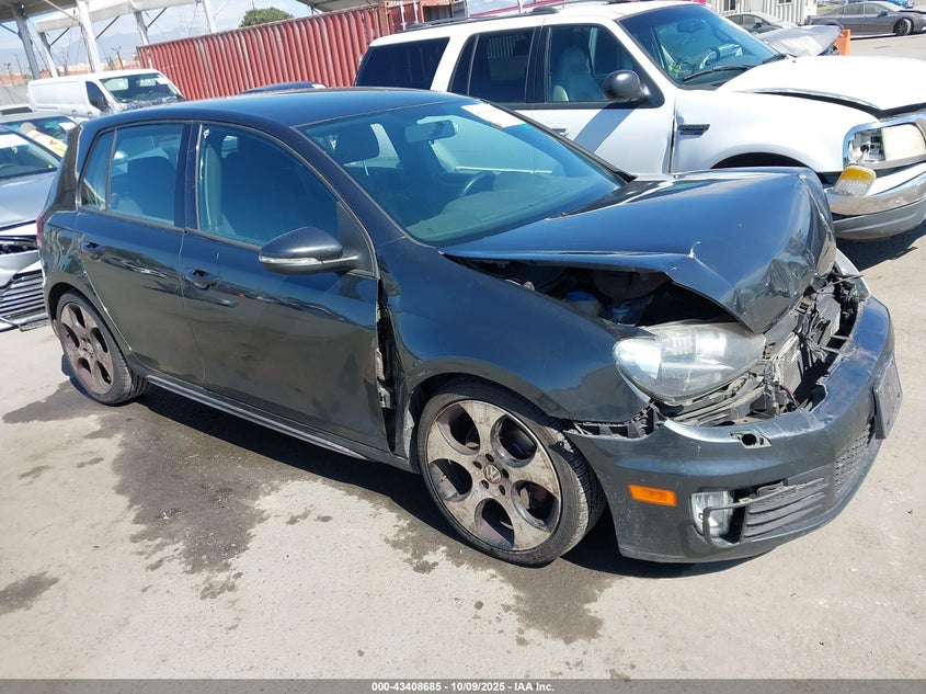 VOLKSWAGEN GOLF GTI 4-DOOR
