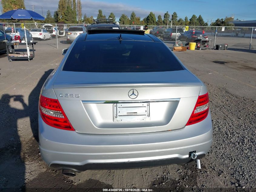 2015 Mercedes-Benz C 250 VIN: WDDGJ4HB4FG439586 Lot: 43408726