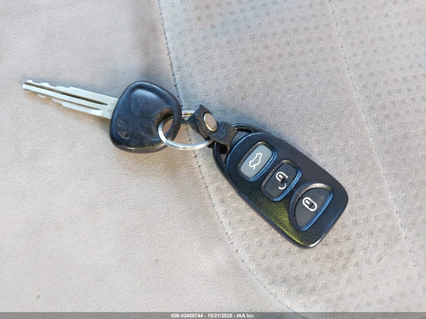 2009 Kia Spectra Ex VIN: KNAFE221295617880 Lot: 43408744