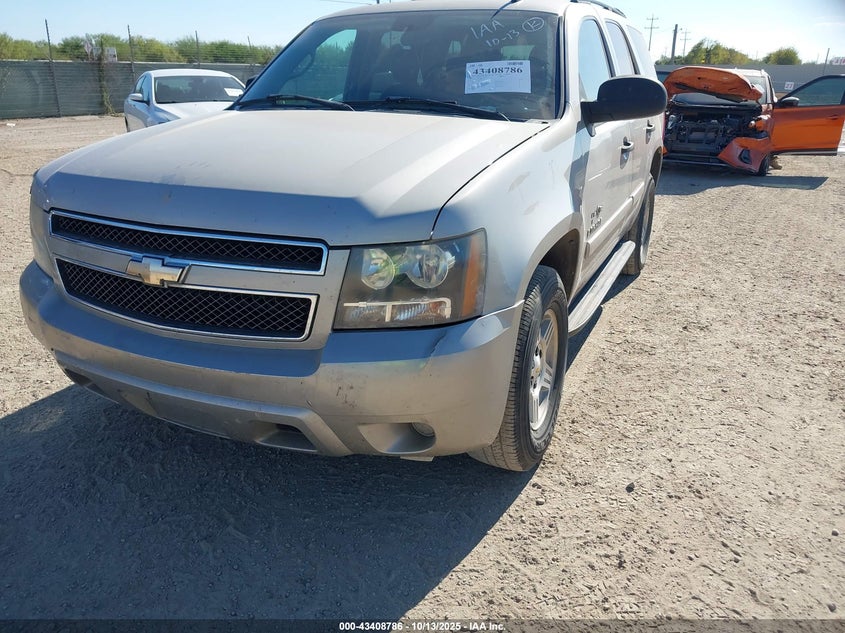 2008 Chevrolet Tahoe Ls VIN: 1GNFC13C88R176077 Lot: 43408786