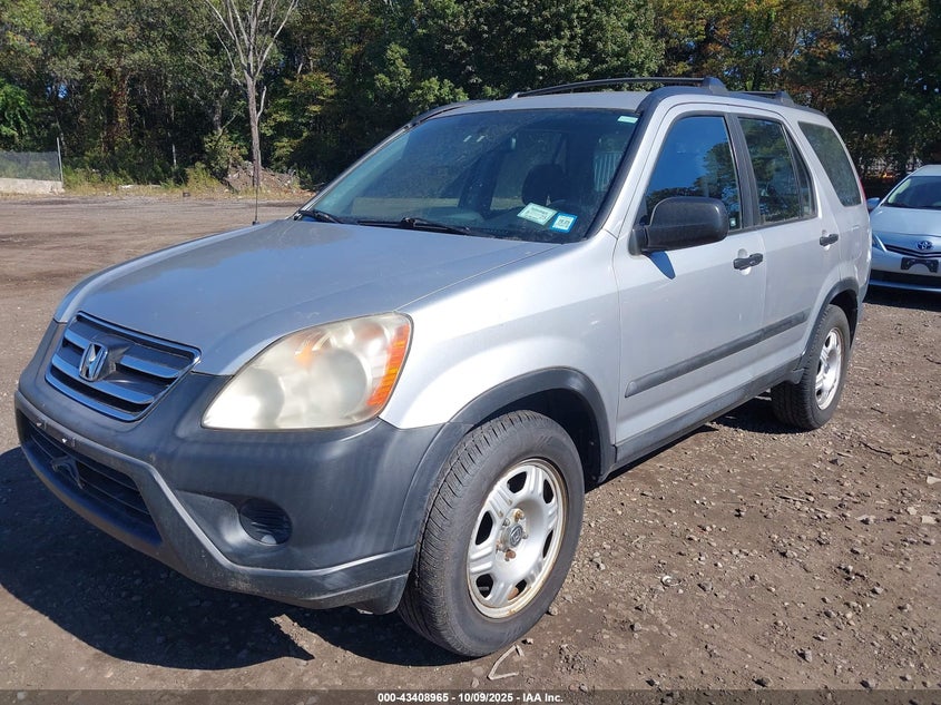 SHSRD78545U342881 2005 HONDA CR-V photo no. 2