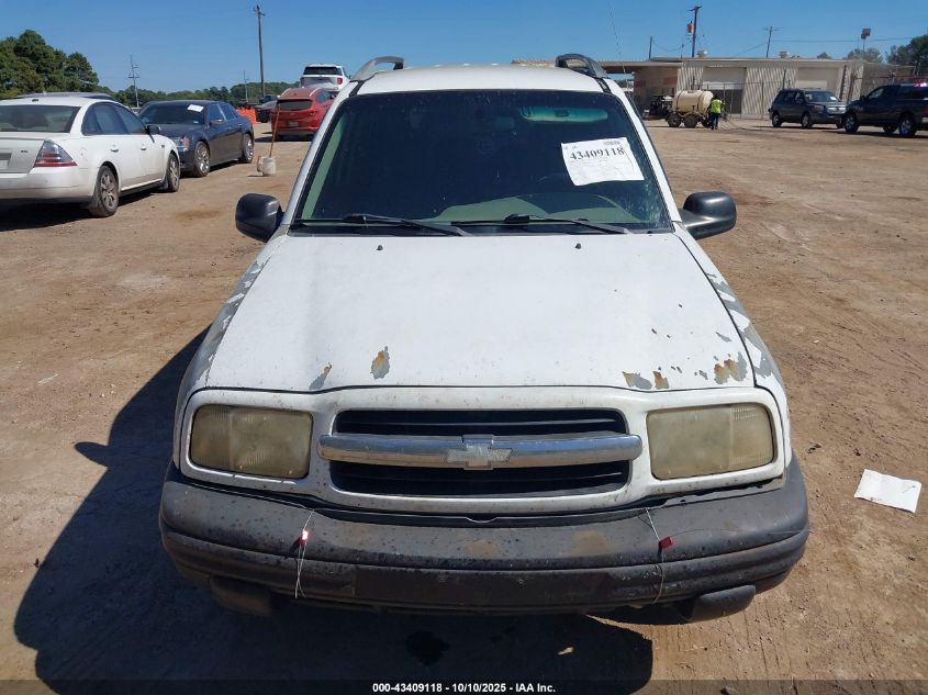 2000 Chevrolet Tracker Hard Top VIN: 2CNBJ13CXY6912361 Lot: 43409118