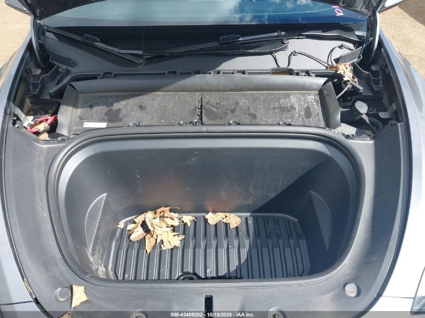 2024 Tesla Model Y Long Range Dual Motor All-Wheel Drive VIN: 7SAYGAEE3RF133068 Lot: 43409202